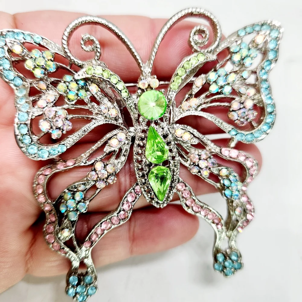 Vtg Large Silver Tone Pastel AB Rhinestone Crystal Butterfly Insect Brooch Pin - Picture 4 of 6